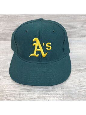 Vintage Oakland A's MLB New Era wool baseball cap